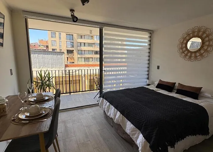 Comfortable And Centrally Located Apartment
